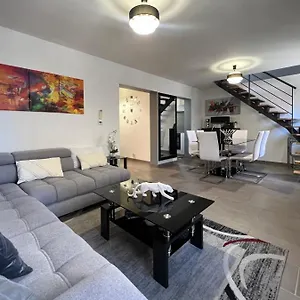 https://diego.fr-provencehotel.com